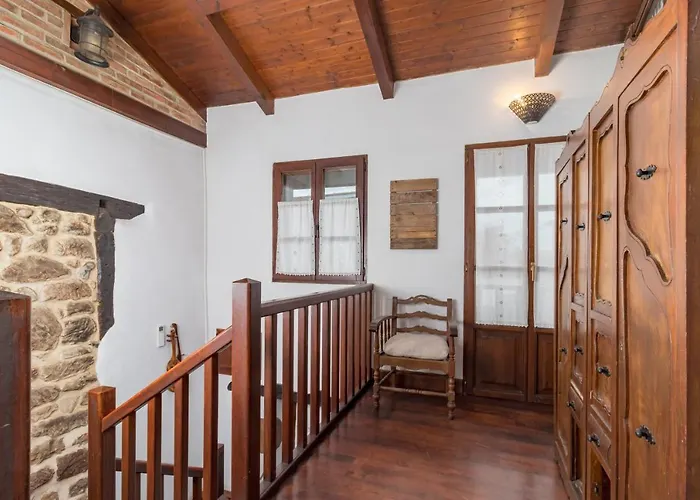 Casa Camino Del Dobra, Centro De Cantabria * Viérnoles